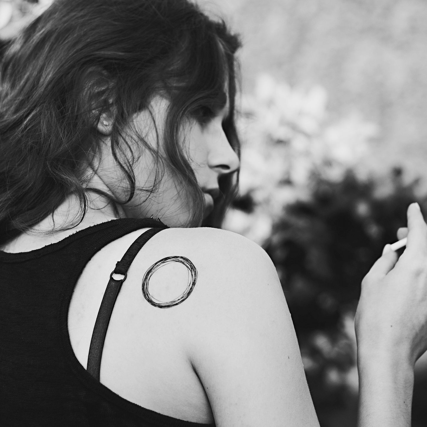 fake small sketch scribble circles geometric temporary tattoo sticker design idea on shoulder